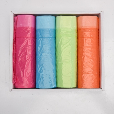 Logo personnalisé OEM Gros sacs poubelle avec poignée à corde de traction Structure du matériau HDPE