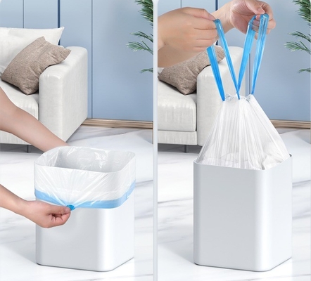 Sac à ordures à corde noire avec surface en relief
