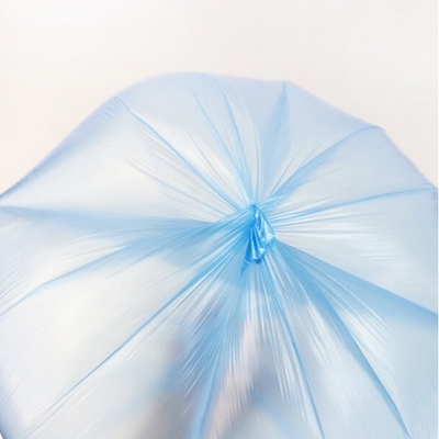 Des sacs de poubelle noirs abordables, de la marque des meilleurs fabricants.