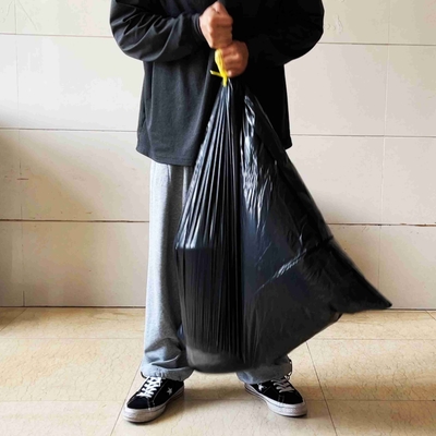 L'emballage des aliments facilité grâce à ce sac à ordures à corde