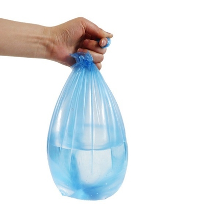 Sacs à ordures biodégradables d'épaisseur comprise entre 5 et 80 microns pour l'élimination durable des déchets
