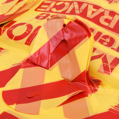Logo personnalisé Sacs de magasinage en plastique 5-100 mic Épaisseur Sac de T-shirt imprimé sur mesure