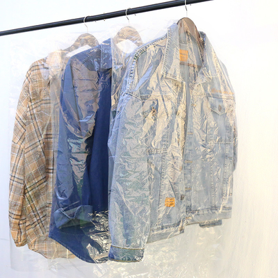 Sacs d'emballage en plastique pour vêtements imperméables à l'eau et à la poussière pour le stockage de costumes et de robes OEM
