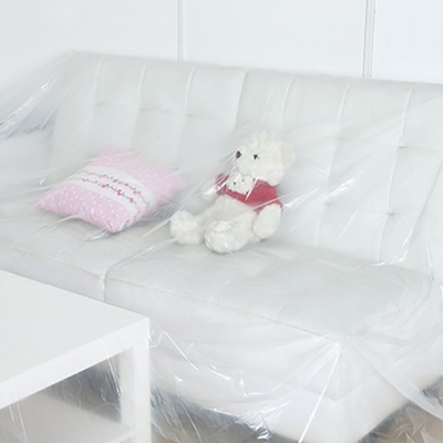 Couverture de poussière de canapé portable de chaise transparente avec logo vert et personnalisé