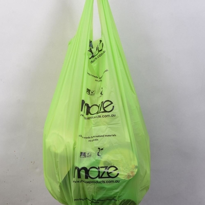Des sacs à main de taille personnalisée en beige fabriqués avec des matériaux écologiques