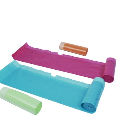 Sacs à ordures en plastique biodégradable et compostable sur rouleau avec échantillons disponibles