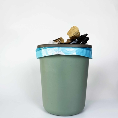 Impression offset Commande personnalisée 2023 Sac à ordures à corde dégradable Sac à ordures plastique