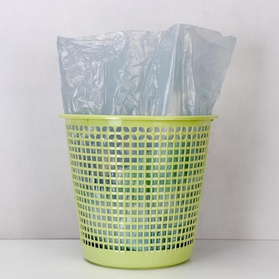 Fournit des sacs à ordures en HDPE/LDPE/LLDPE à prix abordable