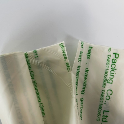 Sacs de T-shirts biodégradables sur rouleau fabriqués à partir de matériaux PBAT pour des emballages écologiques