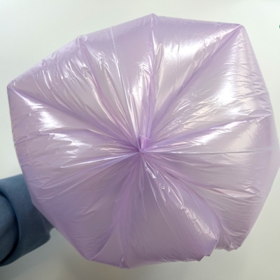 Sacs à ordures en plastique imprimés sur mesure fabriqués directement en rouleaux biodégradables