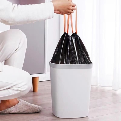 Sacs à ordures transparents en HDPE à corde à tirer Sacs à ordures bleus en LDPE sans parfum
