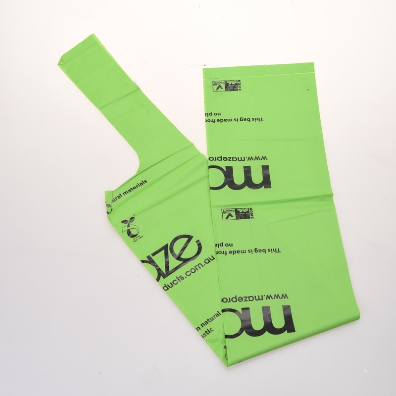 Sacs de poubelle de T-shirts de 13 gallons avec logo personnalisé et matériau biodégradable d'amidon de maïs