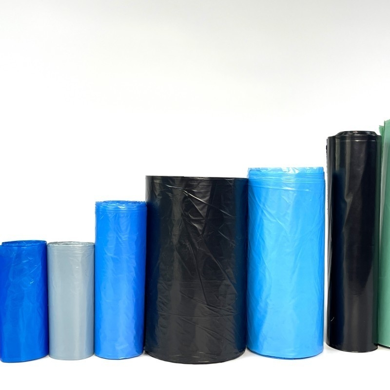 Sac en plastique LDPE de 30 à 40 microns Sac à ordures 4 rouleaux Une boîte à ordures Pour la sécurité alimentaire